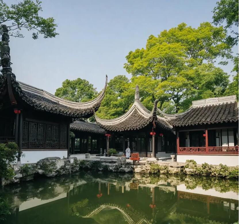 龙山区骤变律师有限公司